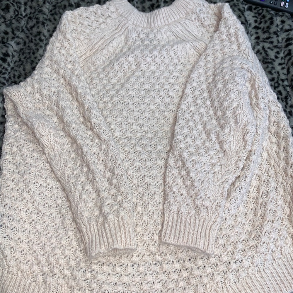 Sweater - Picture 3 of 4